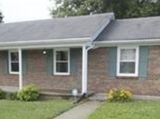 305 E Edgewood Dr, Nicholasville, KY