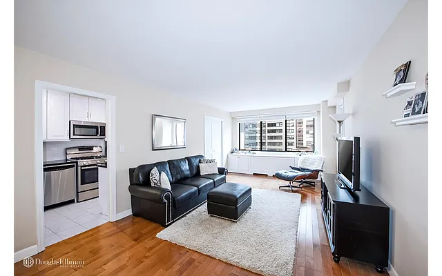 Sold by Douglas Elliman | media 20