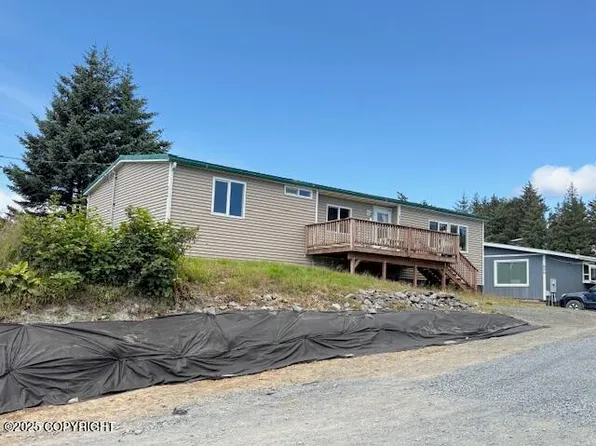 504 Lilly Dr, Kodiak, AK 99615