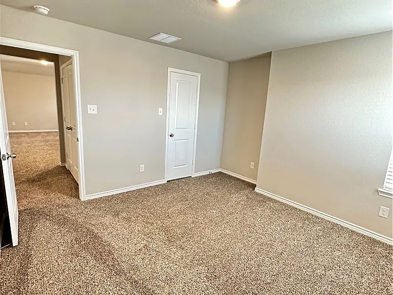 1119 Patriot Dr — Photo 24