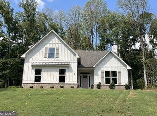 33 Hometown Ct, Jefferson, GA 30549