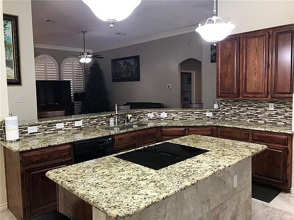 2nd image of 3103 Glenmere Ct