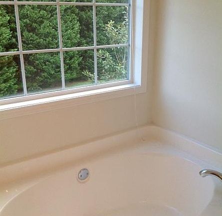 3rd image of 123 Adams Lake Dr