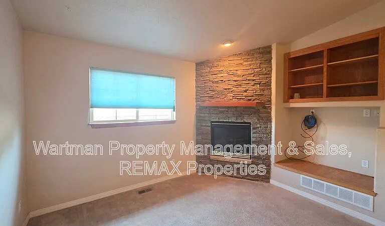 806 Columbine Ave — Photo 6