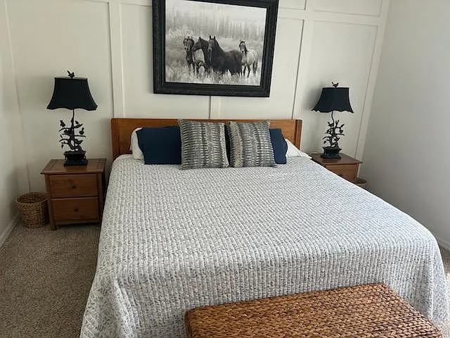 executive king bedroom