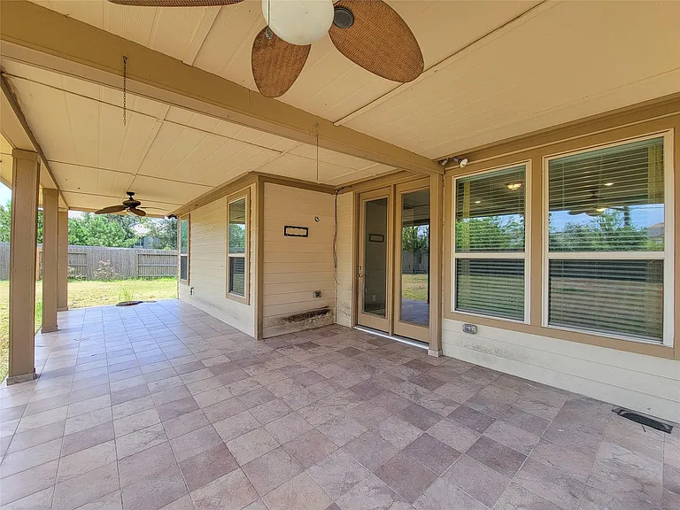 14202 Persimmon Woods Dr — Photo 33