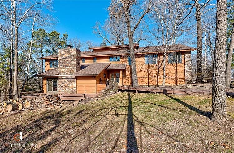 1st image of 3 Creekwood Hl