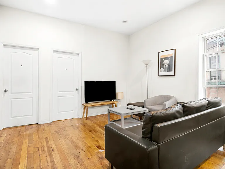 1244 Jefferson Ave #2 — Photo 3