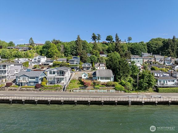2nd image of 28458 Redondo Beach Drive S