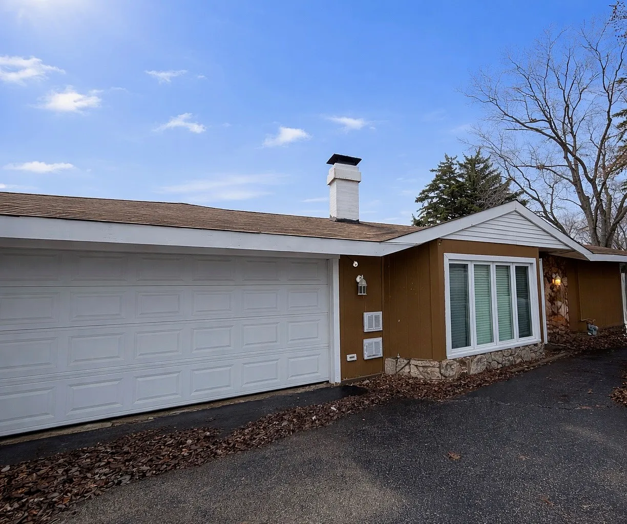 4601 184th St photo 1