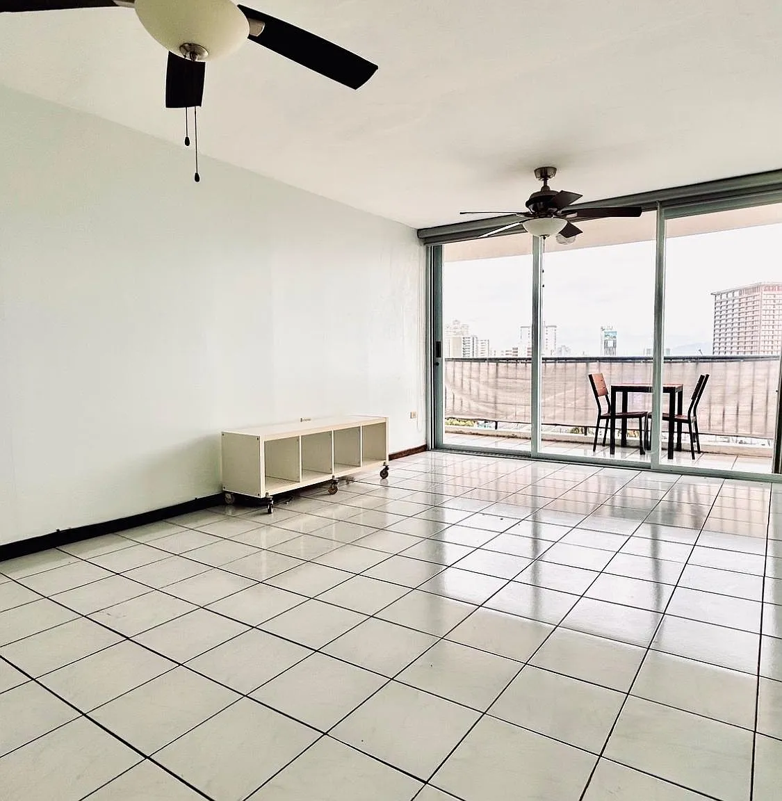Delmonico (Condominio) — Photo 1