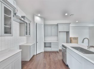 1101 Summer St #B, Houston, TX 77007