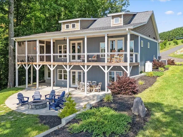 220 Robin Rd, Semora, NC 27343