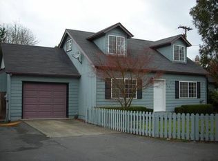 1207 SW L St, Grants Pass, OR 97526