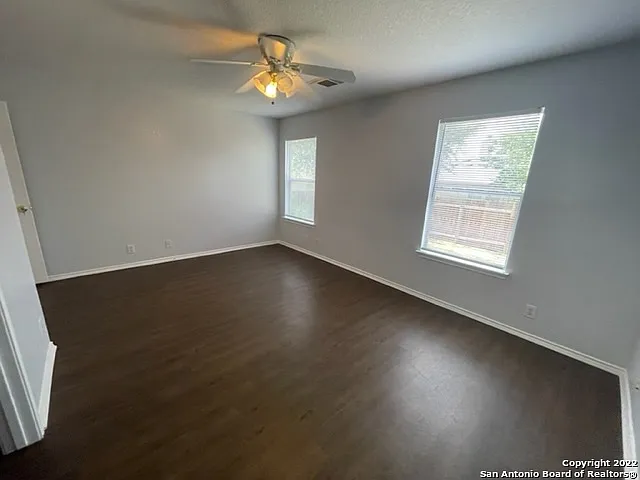 10131 Tiger Bay — Photo 16
