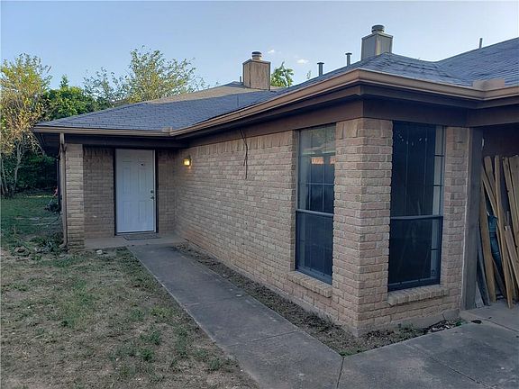 2nd image of 6606 S Creek Dr
