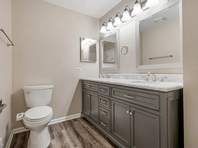 804 Spring Creek Ct — Photo 21