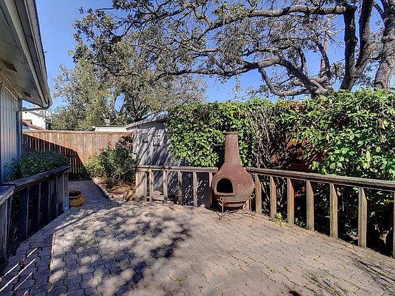 5th image of 12502 Burninglog Ln