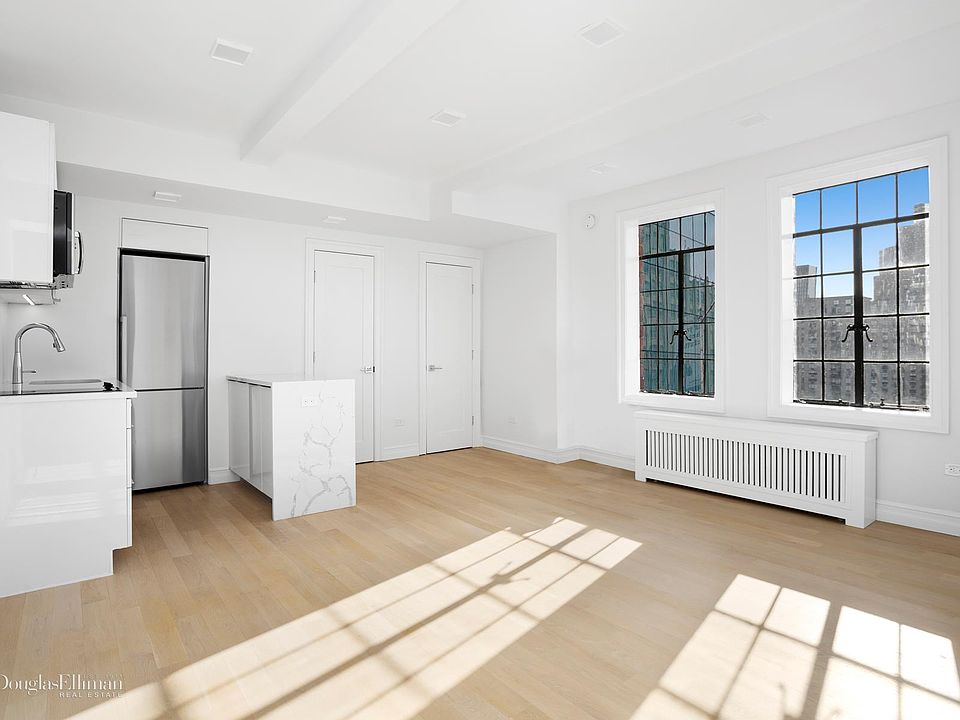 1st image of 312 E 42nd St #2612