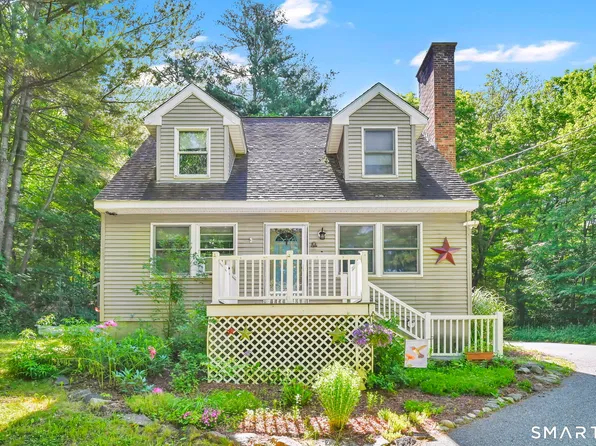 7 Stafford Heights, Stafford, CT 06076