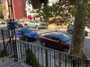 129 Grant Ave, Jersey City, NJ 07305