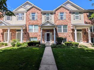 1061 Crane Point, Elgin, IL 60124