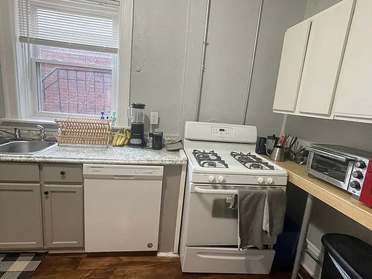 225 South Millvale Avenue — Photo 18