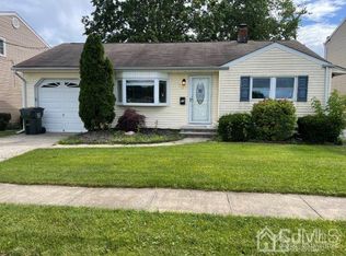 55 Patton St, Iselin, NJ 08830