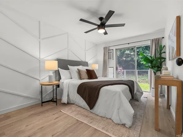 98-607 Kilinoe St APT 8E1, Aiea, HI 96701