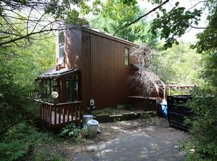 190 Dunhamtown Palmer Rd, Brimfield, MA 01010