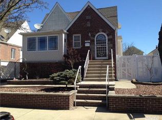 15911 95th St, Howard Beach, NY 11414