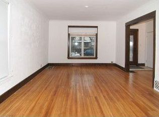 1134 S Humphrey Ave, Oak Park, IL 60304
