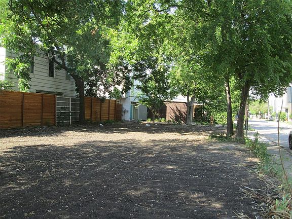 2nd image of 2323 N Carroll Ave Lot 20