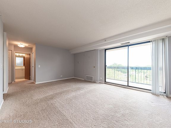5th image of 1800 Huntington Blvd APT 610