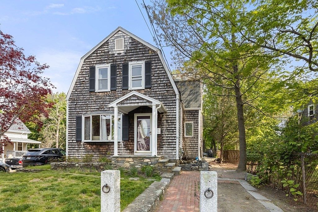 31 Vernon St, Abington, MA 02351 Zillow