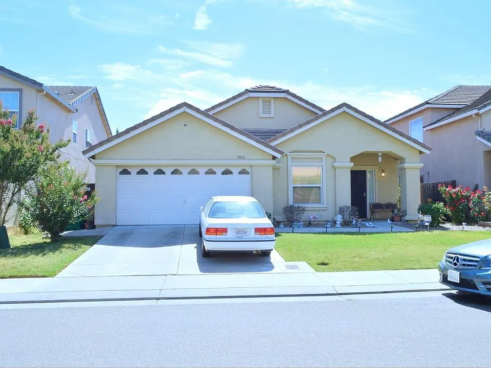 3062 Sonata Cir