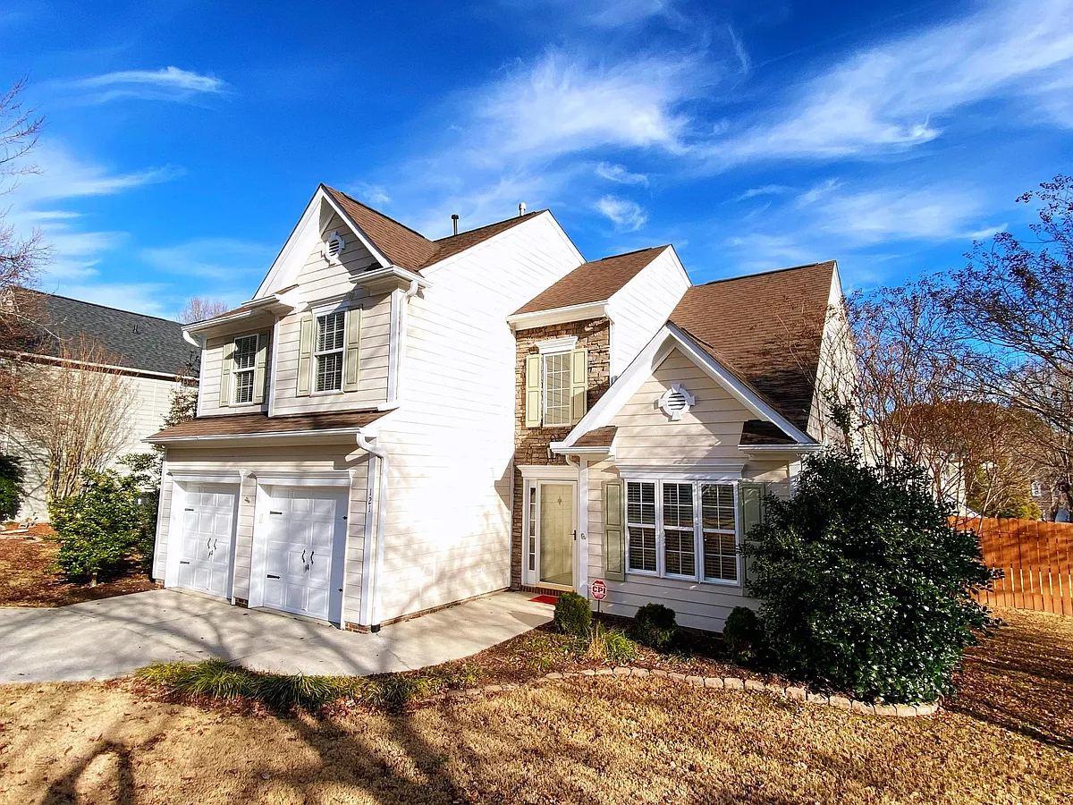Building Photo - 121 Brierridge Dr