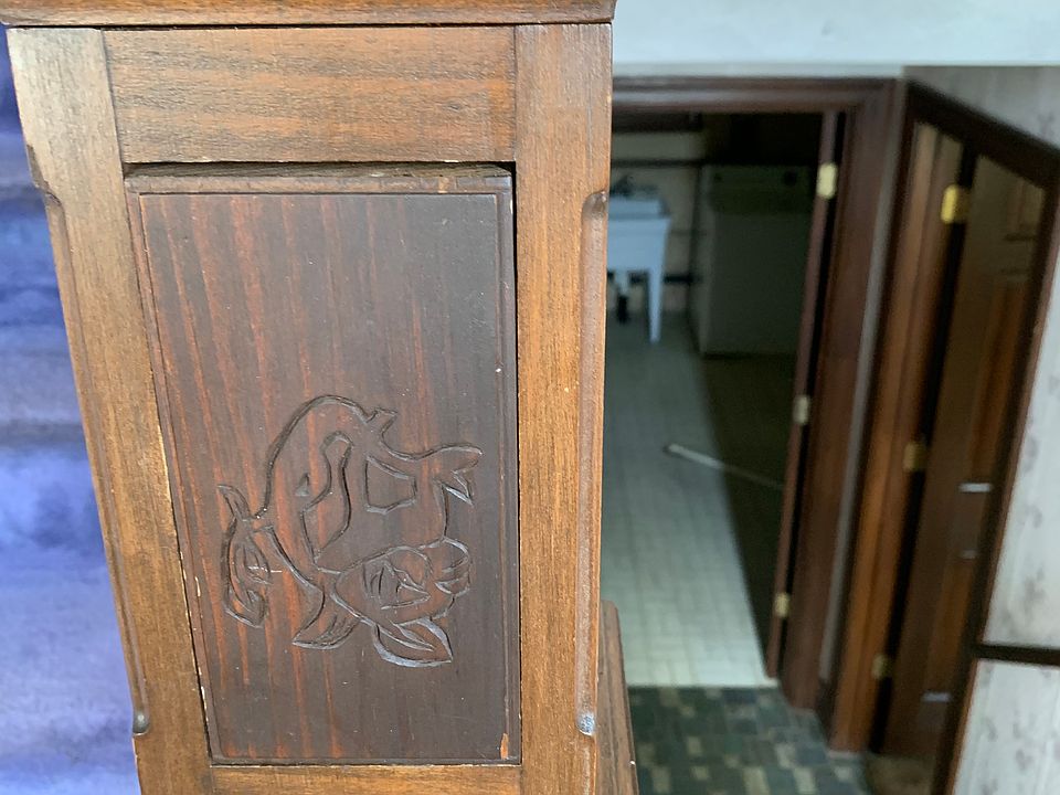 Carved wood in staircase