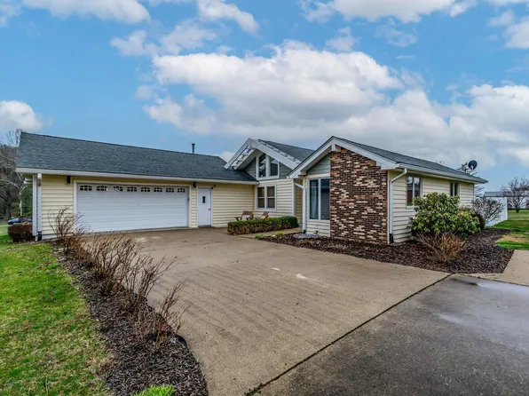 6521 N Rhinestone Dr, Ellettsville, IN 47429