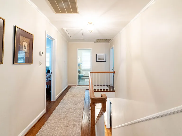 219 Oak Forest Ave — Photo 19