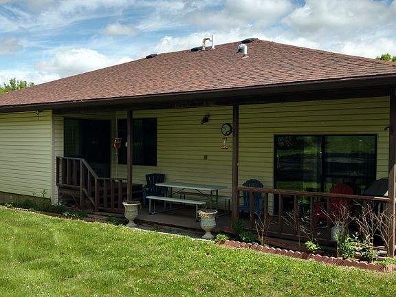 2nd image of 4136 Hickory Ln