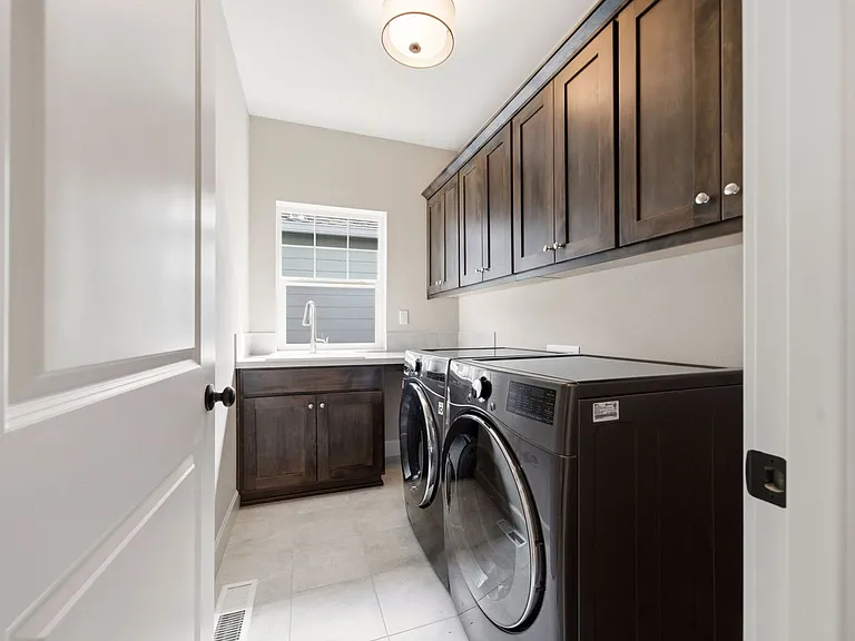 3485 SE Birchleaf St — Photo 26