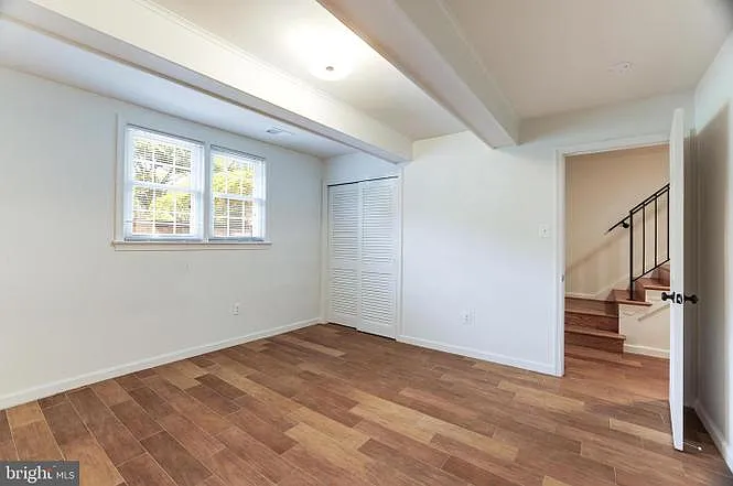 1149 Colonial Rd — Photo 25