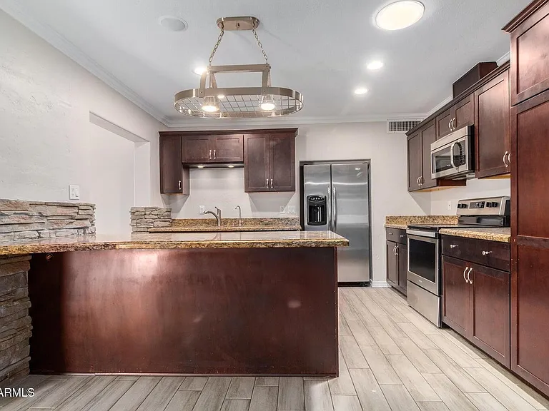 132 E Pebble Beach Dr — Photo 10