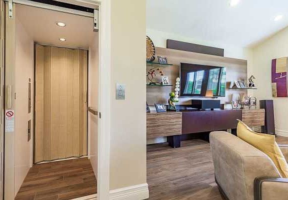 Home For Sale In Boca West