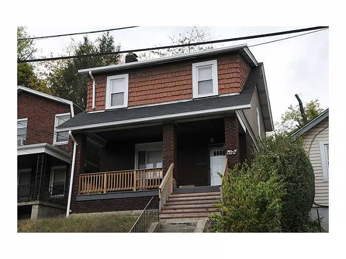 2320 Vodeli St photo 1