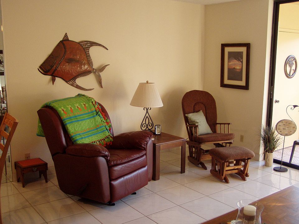 1st image of 5250 Las Verdes Cir APT 305