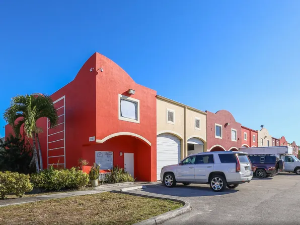 13901 Sw 143rd Ct ##8, Miami, FL 33186