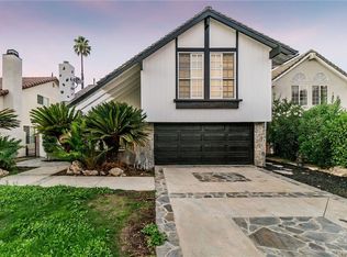 19711 Hatton St, Winnetka, CA 91306