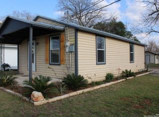 1012 Churchill Dr, New Braunfels, TX 78130